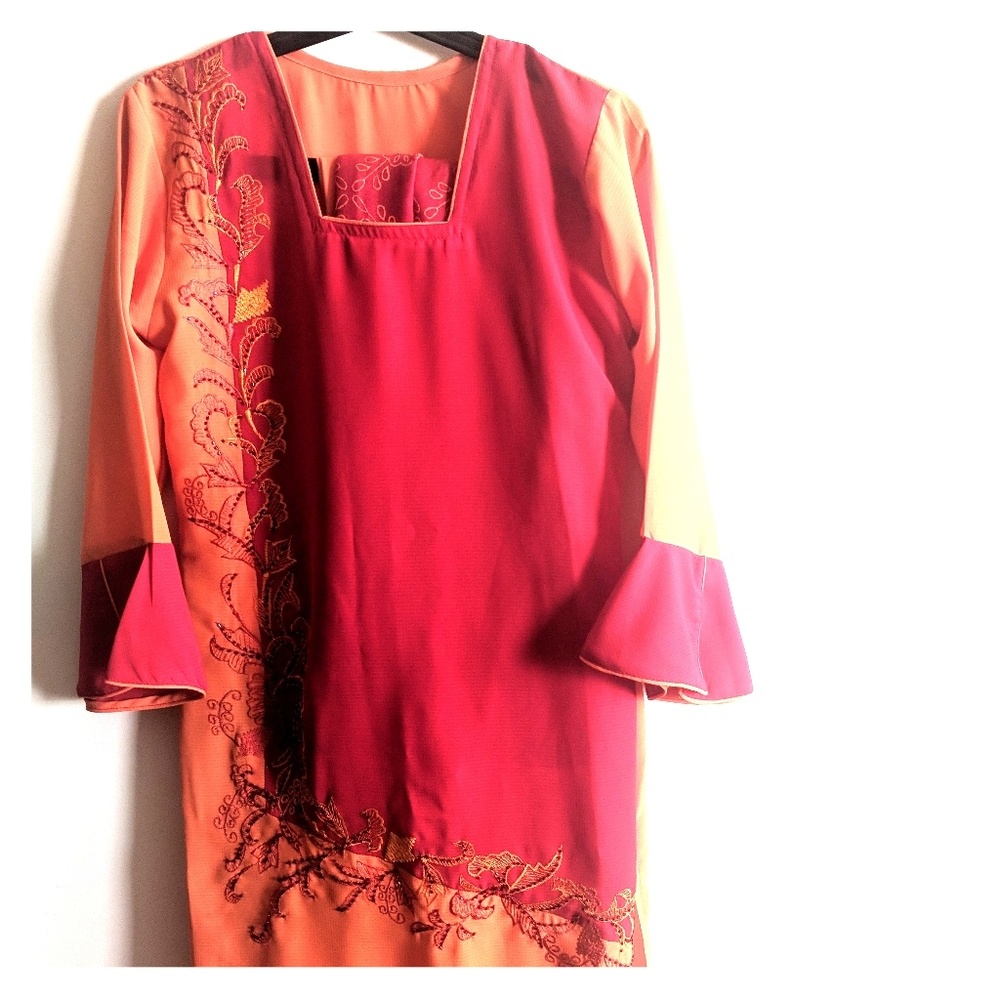 NWOT 3pc Pakistani Boutique Flare Pant Dress